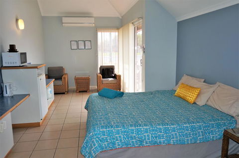 Osprey Holiday Village Unit 222-1 Bedroom - Great 1 Bedroom Studio Apartment With A Pool In The Complex - Perths Hotel 1