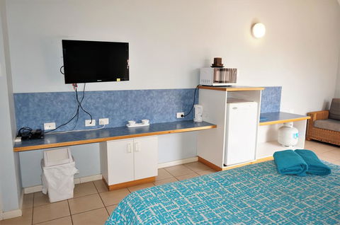 Osprey Holiday Village Unit 222-1 Bedroom - Great 1 Bedroom Studio Apartment With A Pool In The Complex - Perths Hotel 3
