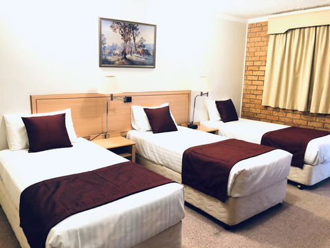 OVERLANDER MOTOR LODGE - Perths Hotel 2