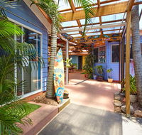 Ozzie Pozzie Backpackers - Port Macquarie YHA - Perths Hotel
