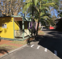 Palm Beach Caravan Park - Perths Hotel