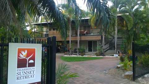 Palmerston Sunset Retreat - Perths Hotel 1