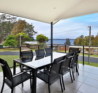 Panorama  the Lake - Pet Friendly - 15 Mins to Hyams Beach - Perths Hotel