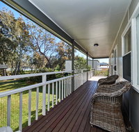 Paradise Bungalow Waterfront - Perths Hotel