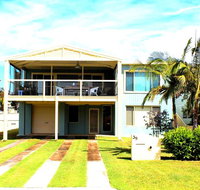 Paradise by the Beach - Perths Hotel