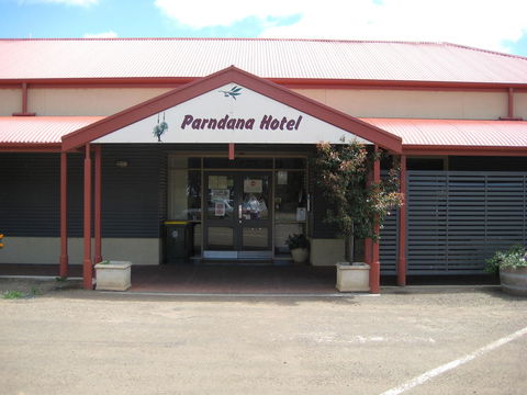 Parndana Hotel Cabins - Perths Hotel 0