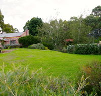 Pear Tree Hollow - Perths Hotel