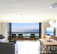 Pelican Sands Beach Resort - Perths Hotel