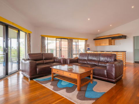 Perindi Chase 21, Currimundi - Perths Hotel 2
