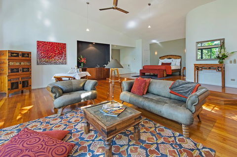 Pethers Rainforest Retreat - Perths Hotel 1