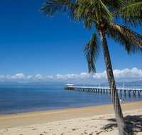 Picnic Bay Apartments Unit 4 - Perths Hotel