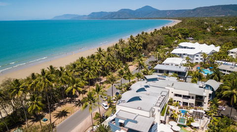 Port Douglas Peninsula Boutique Hotel - Adults Only Haven - Perths Hotel 0