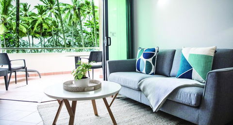 Port Douglas Peninsula Boutique Hotel - Adults Only Haven - Perths Hotel 3
