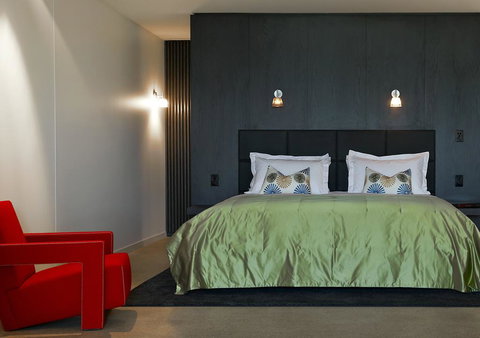 Port Phillip Estate - Perths Hotel 0