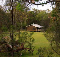 Possum's Hollow and Hooter's Hut - Perths Hotel