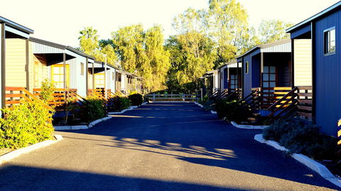 Pritchard Road Country Resort - Perths Hotel 1