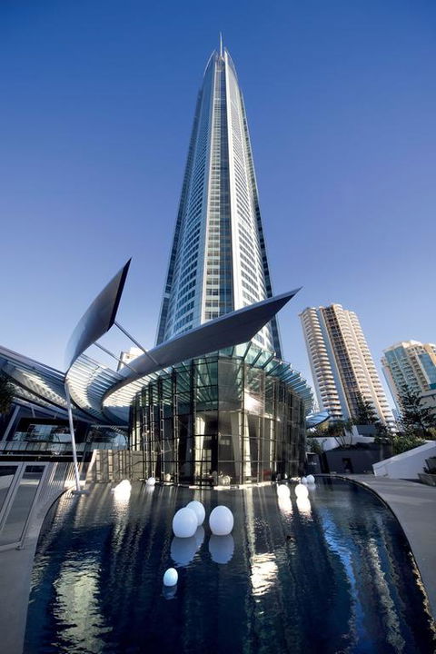 Private Apartments At Q1 - Perths Hotel 3