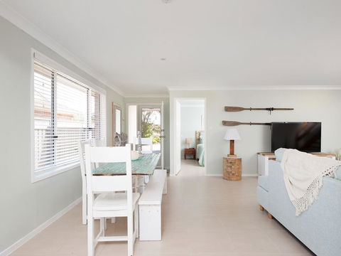 Purely Whitesands On The Bay @ Fingal Bay - Perths Hotel 1