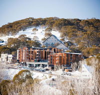 QT Falls Creek - Perths Hotel