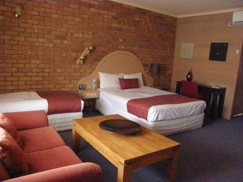 Quality Inn Colonial - Perths Hotel 3