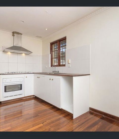 Queens Park Home - Perths Hotel 3