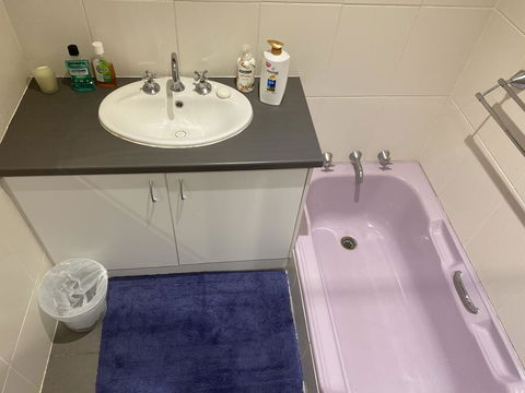 Queens Park Home - Perths Hotel 2