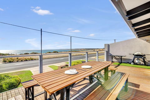 Queensland South - Perths Hotel 1