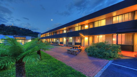 Queenstown Motor Lodge - Perths Hotel 1