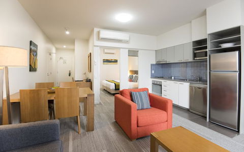 Quest Mackay - Perths Hotel 0
