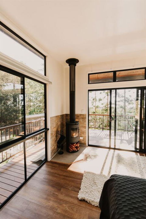 Rainforest Gardens - Luxury Hillside Chalets With Views To Bay & Islands - Perths Hotel 3
