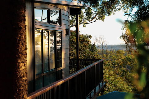Rainforest Gardens - Luxury Hillside Chalets With Views To Bay & Islands - Perths Hotel 0