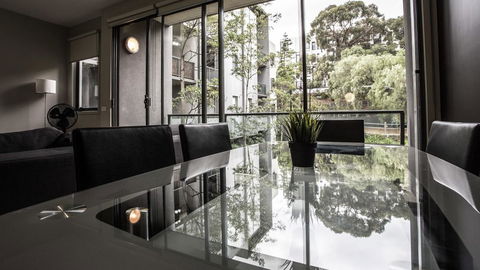 Readyset On Altona - Perths Hotel 1