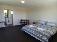 Book Moffatdale Accommodation Vacations Perths Hotel Perths Hotel