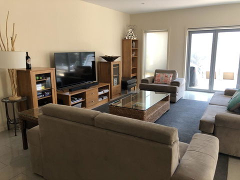 Residence On Robe - Perths Hotel 1