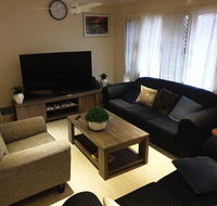 Retro Style Home Stay - Perths Hotel