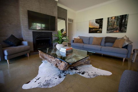 Ridge Line Riders Luxury Retreat - Perths Hotel 2