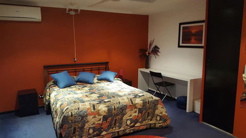 Rita's Family Friendly Studio - Perths Hotel 0