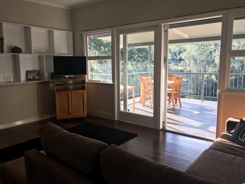 Riverview Cottage - Perths Hotel 1