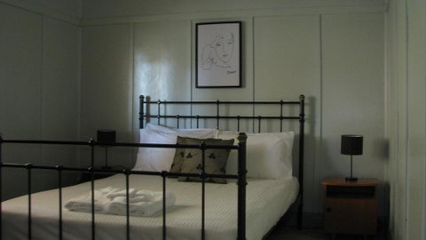 Rose Cottage Hunter Valley - Perths Hotel 2