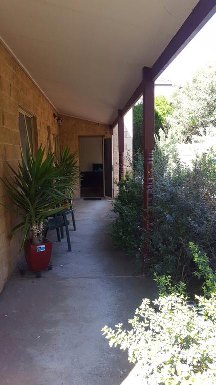 Roshnier Apartment - Perths Hotel 3