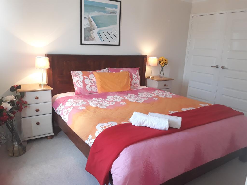 Shelley WA Perths Hotel
