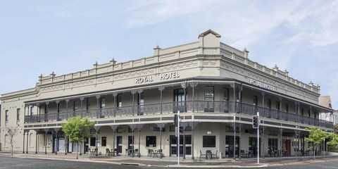 Royal Hotel Randwick - Perths Hotel 0