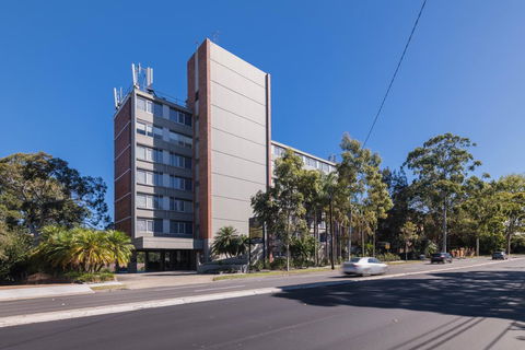 Royal Pacific Hotel - Perths Hotel 0