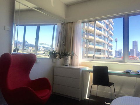Rubys Room With A View @ Potts Point - Perths Hotel 1