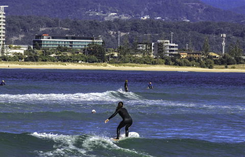 Rydges Gold Coast Airport - Perths Hotel 1