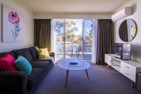 Rydges Horizons Snowy Mountains - Perths Hotel 0