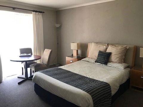 Sanctuary Inn On Westernport - Perths Hotel 2