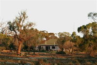 Book Cadell Accommodation Vacations Perths Hotel Perths Hotel