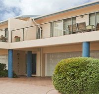 Sandalwood - direct beach access to tilbury cove - Perths Hotel