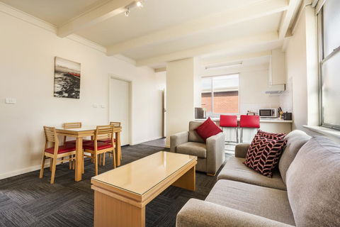 Sandbelt Club Hotel - Perths Hotel 0